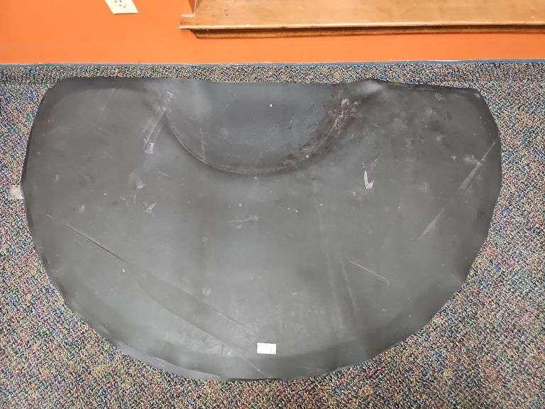 SEMI-CIRCLE ANTI-FATIGUE SALON MAT APROX 5'x3'