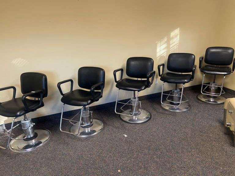 KAEMARK W-60 WESTFALL HYDRAULIC STYLING CHAIR BLACK RETAIL $787