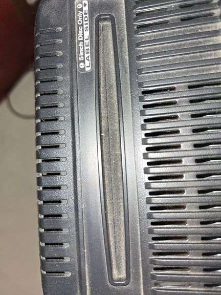 Emerson LD190EM1 Monitor with built-in DVD player, power cable and photo frame antenna incld.