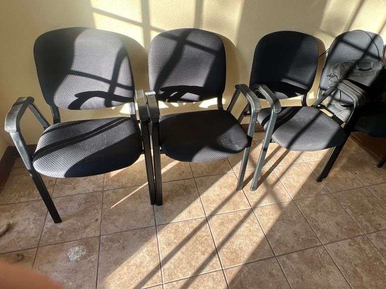 MARCO 701-20-239 STATIONARY OFFICE CHAIR WITH BLACK FABRIC LINING