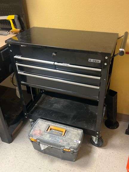 US GENERAL 580LB TOP OPENING 4-DRAWER TOOL BOX ROLLER CART MODEL 95659 WITH KEY INCLD. TOTAL SIZE APROX 34"x17"x38" MANUAL INCLD.