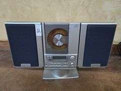 Sharper image vertical cd stereo with digital tuner model SO226, with power cable included