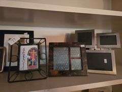 Decorative tabletop photo frames