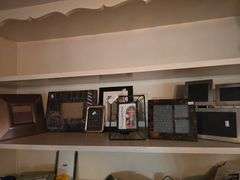 Decorative tabletop photo frames