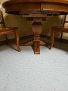 SOLID WOODEN VINTAGE DINING TABLE 4'DIA x 2.5'H