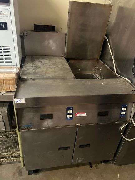 PITCO FRIALATOR TBV SRTG 17.5gal FRYER LP GAS 55000BTU PULLED FROM TACO BELL REMODEL