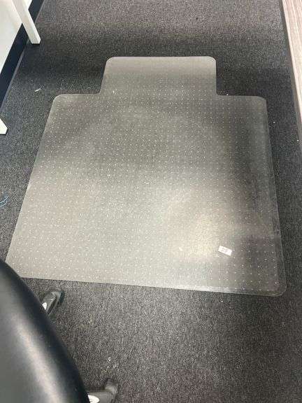 ROLLING CHAIR MAT FOR CARPET APROX 47"x35"