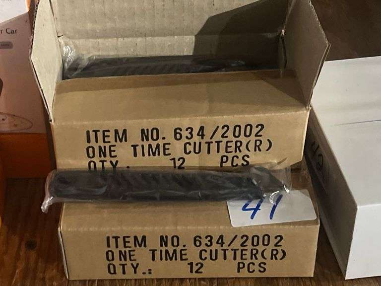 BLACK ONE TIME CUTTER 12 PER PACK ITEM 634/2002