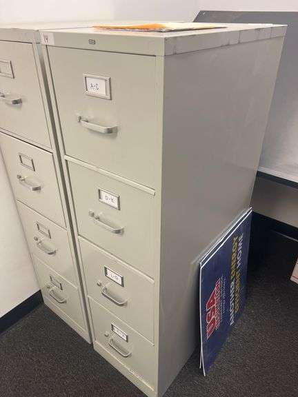 HON 4-DRAWER METAL FILING CABINET APROX 15"x27"x52"