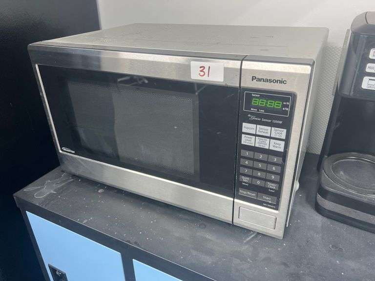 PANASONIC STAINLESS STEEL COUNTERTOP MICROWAVE