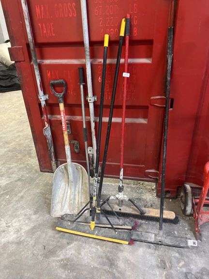 WAREHOUSE CLEANING TOOLS INCLUDING QUICKIE JOBSITE PUSH BROOM, CRAFTSMAN SHOVEL, SCRAPER ECT