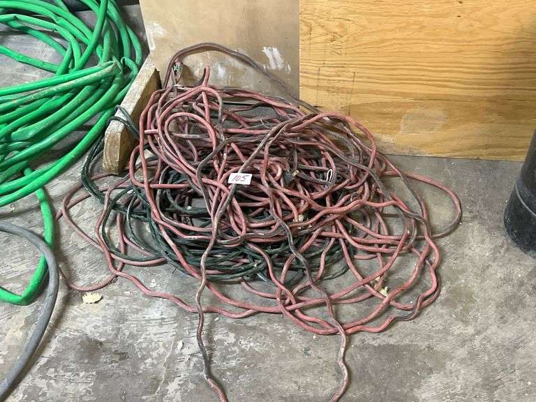 100FT+ EXTENSION CORDS