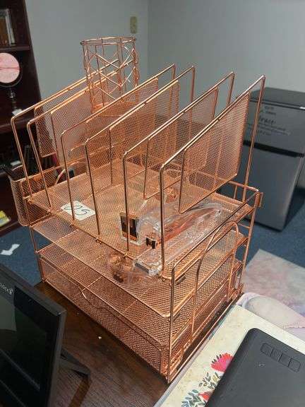 COPPER TONED OFFICE DESK SET INCLUDING FILE ORGANIZER, PEN HOLDERS, STAPLER, TAPE DISPENSER AND VARIOUS CLIPS