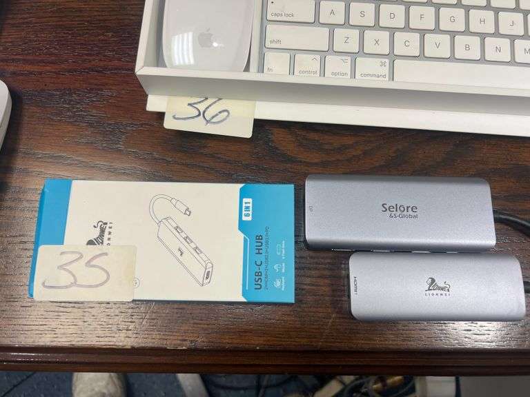 USB-C HUBS INCLUDING LIONWEI 6-IN-1 LICU0412 & SELORE & S-GLOBAL 9-IN-1 WITH CARD READER MODEL SEUC034