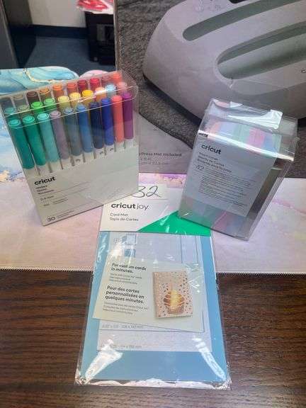 CRICUT ACCESSORIES INCLUDING CRICUT JOY CARD MAT 4.5"x6.25" ; 30 COUNT 0.4mm MARKER FOR CRICUT MAKER AND EXPLORE ; AND INSERT CARDS R10 WITH 42 ORIGINALLY