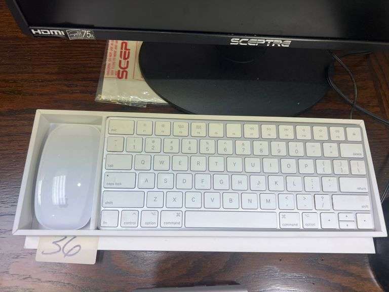 APPLE WIRELESS KEYBOARD A1644 AND MOUSE A1657 WITH BOX AND MANUAL INCLD.