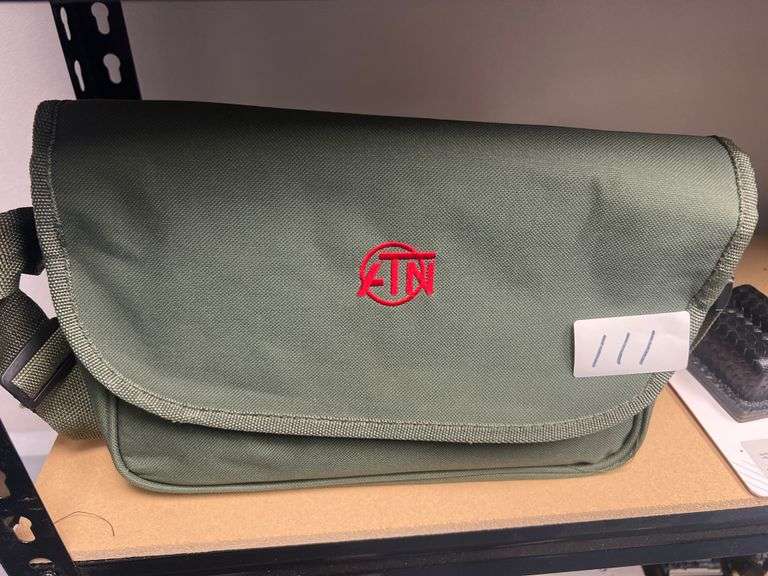 ATN GREEN CANVAS BAG WITH X-SIGHT RIFLESCOPE ACCESSORIES INCLD. INSIDE