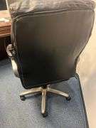 ULTRA CUSHIONED BLACK ROLLING OFFICE CHAIR WITH HEIGHT ADJUSTMENT