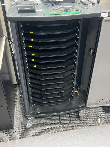 SPECTRUM INDUSTRIES LT15 LAPTOP CART 55209IDBW 15-SLIDE OUT DRAWERS WITH DUAL SIDED DOORS APROX 26"x2'x44" ON WHEELS W/ BRAKES