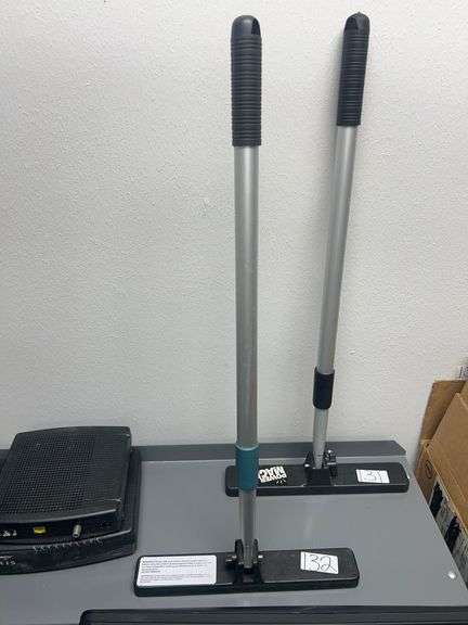 TELESCOPING POLE MAGNET