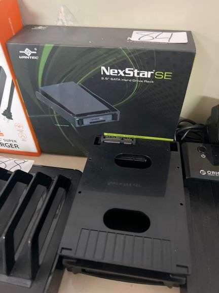 VANTEC NEXSTAR SE 2.5" SATA HARD DRIVE RACK MRK-515ST WITH BOX INCLD.