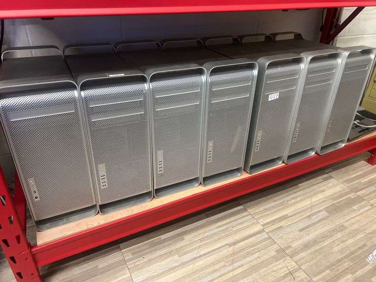 VARIOUS MODEL APPLE COMPUTERS