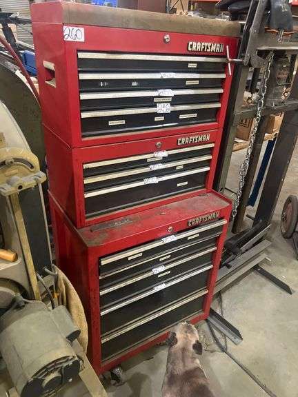 CRAFTSMAN METAL 3-TIER TOOL BOX WITH 12-TOTAL DRAWERS, TOP OPENING, ON WHEELS WITH BRAKES APROX TOTAL SIZE 27"x18"x5'