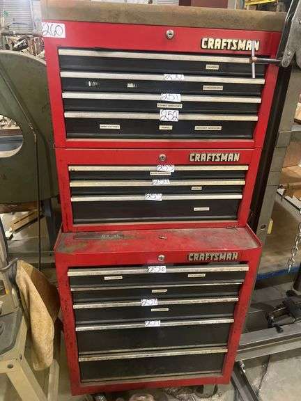 CRAFTSMAN METAL 3-TIER TOOL BOX WITH 12-TOTAL DRAWERS, TOP OPENING, ON WHEELS WITH BRAKES APROX TOTAL SIZE 27"x18"x5'