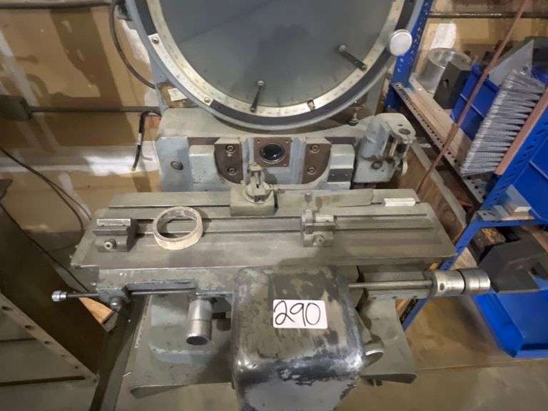 EX-CELL-O CONTOUR PROJECTOR MODEL 14-810 115V 10A 120W SN: 8100450