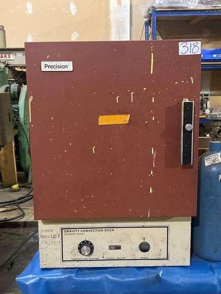 PRECISION GRAVITY CONVECTION OVEN ECONOMY MODEL 31576-10 240°C MODEL 16EG 120V 820W 1PH 6.8A