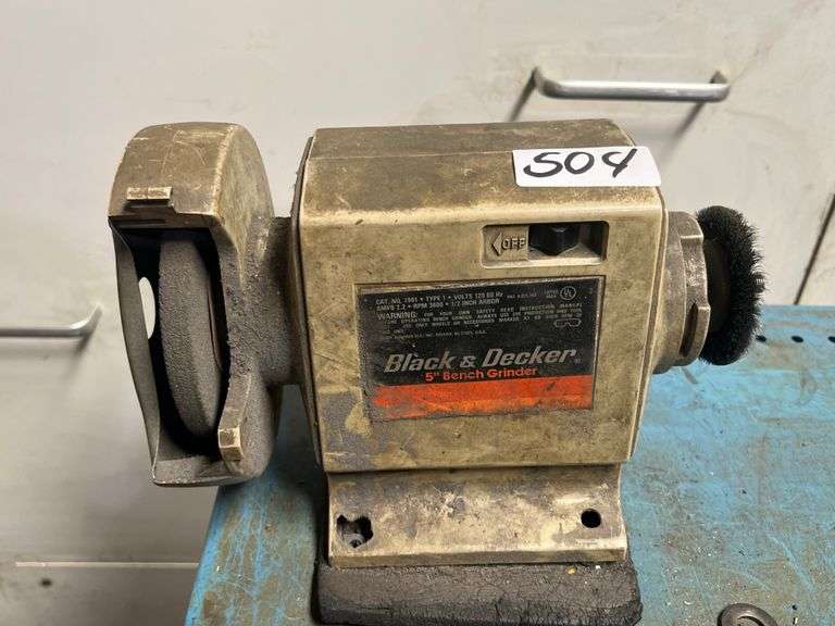 BLACK & DECKER 5" BENCH GRINDER CAT NO 7901 3600RPM 1/2" ARBOR
