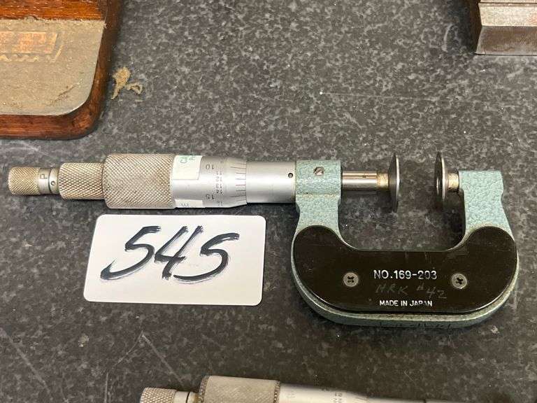 MITUTOYO NO.169-203 MICROMETER