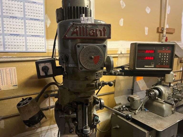 ALLIANT MEEHANITE 1-1/2TMV METAL MILLING MACHINE WITH MINI WIZARD DIGITAL SCREEN * VISE NOT INCLD.