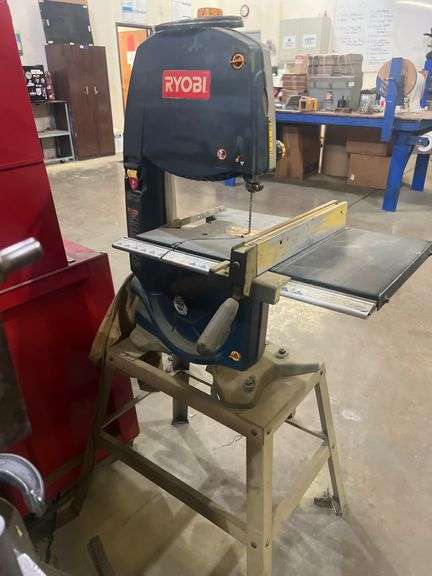 RYOBI BS1001SV 10" BAND SAW 3000FPM 120V 8A 60HZ MOUNTED TO METAL STAND