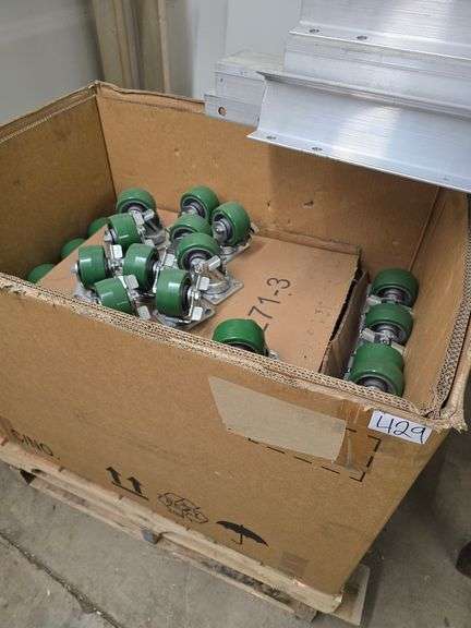 ALBION PD0420019 HEAVY DUTY GREEN CASTOR APROX 4"WHEEL WITH 4-3/4" SQUARE MOUNT