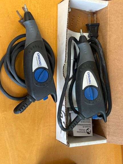 DREMEL ENGRAVER 290-01 ONE IN BOX WITH MANUAL AND STENCIL