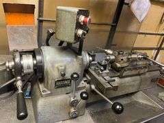 HARDINGE BROTHERS INC. SUPER PRECISION METAL MILLING MACHINE MODEL DV-59/DSM-59  WITH GUSHER COOLANT PUMP