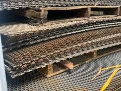 EXPANDED METAL MESH SHEET DIAMOND SHAPED PATTERN APROX 58"x31"