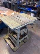 DELTA 10" CONTRACTOR'S SAW TABLE WITH 45°ANGLE MAX