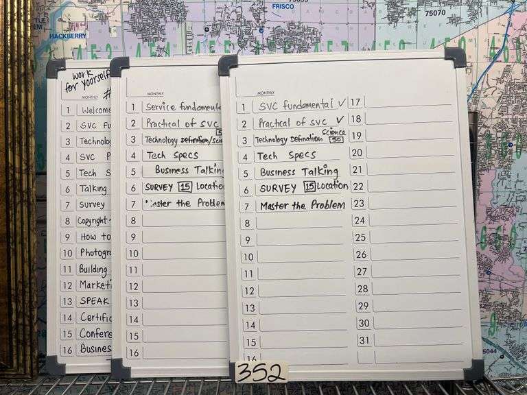 MONTHLY DRY ERASE BOARD PLANNER