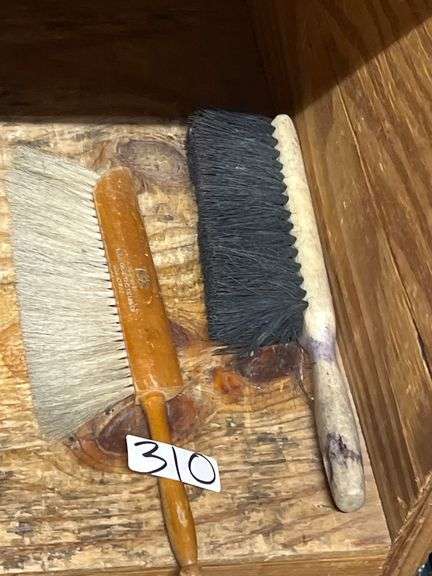 WOODEN BRUSH'S INCLUDING K+E 580700 ECT