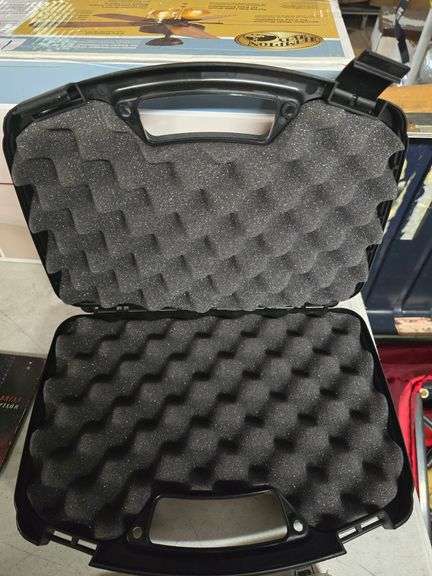NCN CASE-GARD HANDGUN CASE WITH FOAM PADDING INSIDE APROX 1'x9"x4"