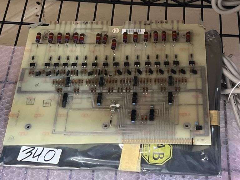 ALLEN BRADLEY SROBE2MW INDUSTRIAL BOARD
