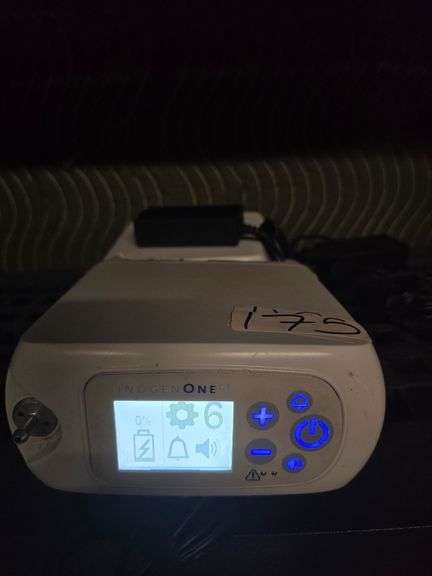 INOGEN ONE G5 OXYGEN CONCENTRATOR MODEL IO-500 WITH CHARGER AND BATTERY INCLUDED WITH EACH
