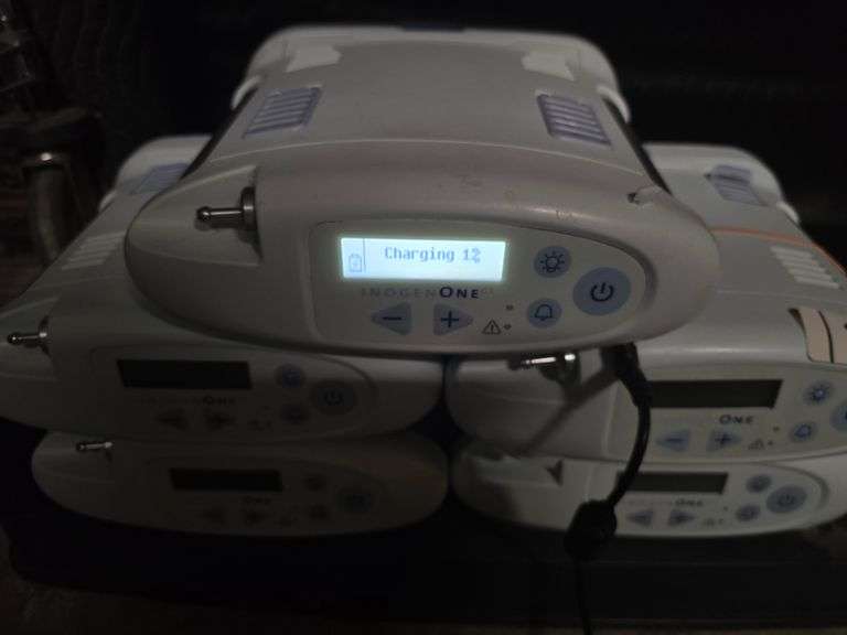 INOGEN ONE G3 OXYGEN CONCENTRATOR MODEL IO-300 EACH WITH BATTERY