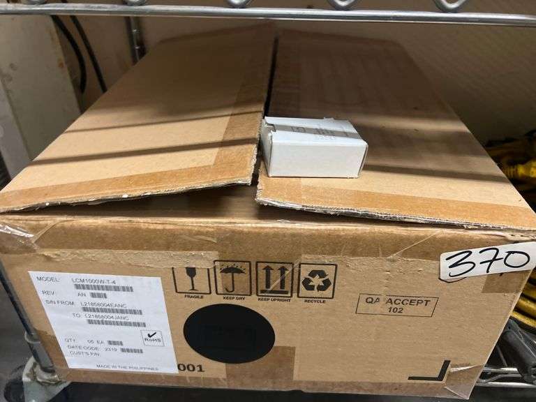 4-40 x 1/4 FH TORX U/C 18-8 STAINLESS STEEL MACHINE SCREWS 91291 WITH 50 PER CASE AND OVER 100 IN BOX