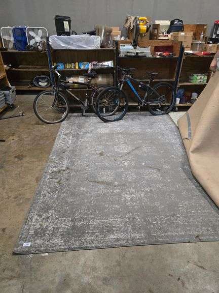 SOFIA COLLECTION UNIQUE LOOM POLYESTER RUG APROX 7'x10'