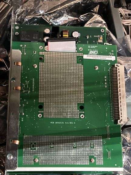 D4D TECHNOLOGIES 10436101 PCB BOARD WITH GOLD PLATED MALE LARGE CONNECTORS