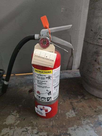BADGER DRY CHEMICAL FIRE EXTINGUISHER 5LB IN GREEN