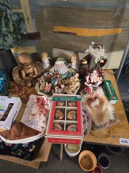 CHRISTMAS DÉCOR
